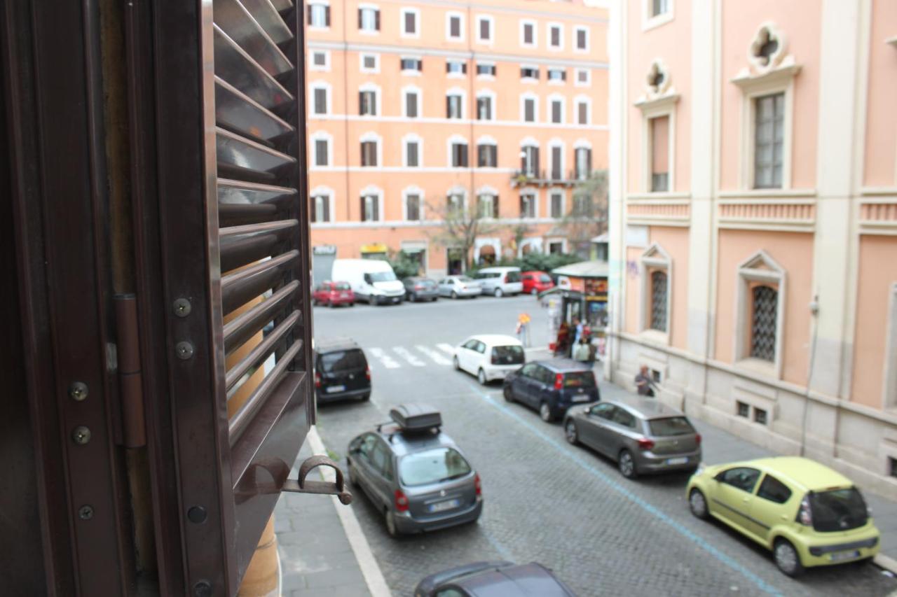 Casa Luna - Accomodation In Santa Maria Maggiore Рим Экстерьер фото